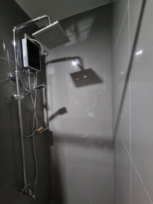Great View 1 Bedroom Condo In Makati Near Trident Tower 마닐라 외부 사진